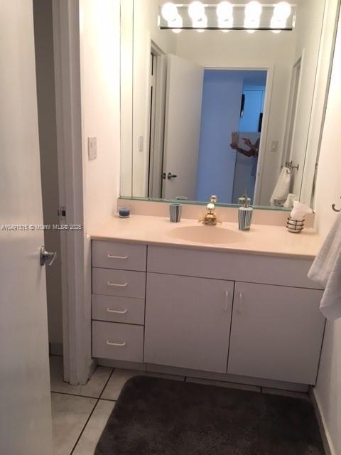 100 LINCOLN RD 1236, Miami Beach, Florida 33139, ,1 BathroomBathrooms,Residentiallease,For Rent,100 LINCOLN RD 1236,A10491315