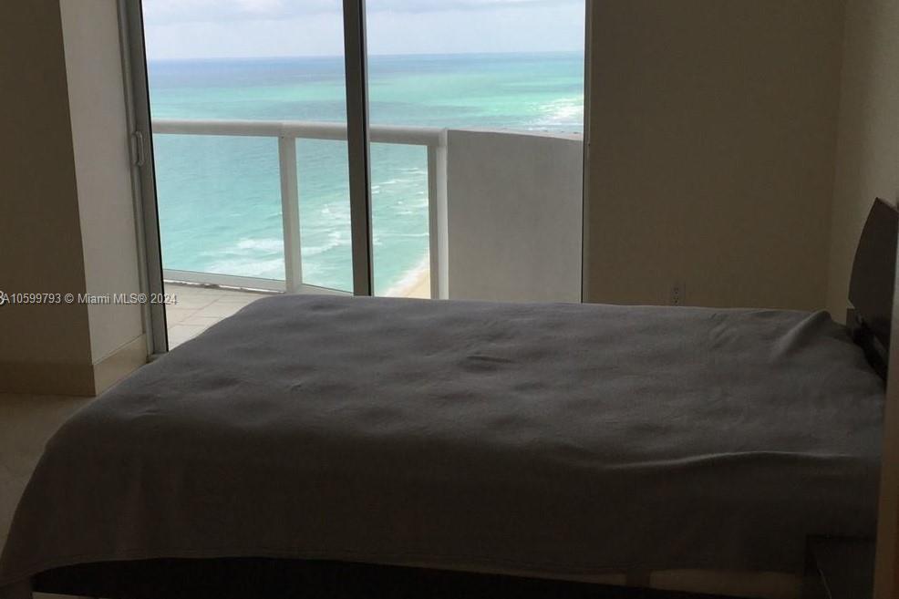 6365 SE Collins Ave 3404, Miami Beach, Florida 33141, 2 Bedrooms Bedrooms, ,2 BathroomsBathrooms,Residentiallease,For Rent,6365 SE Collins Ave 3404,A10599793