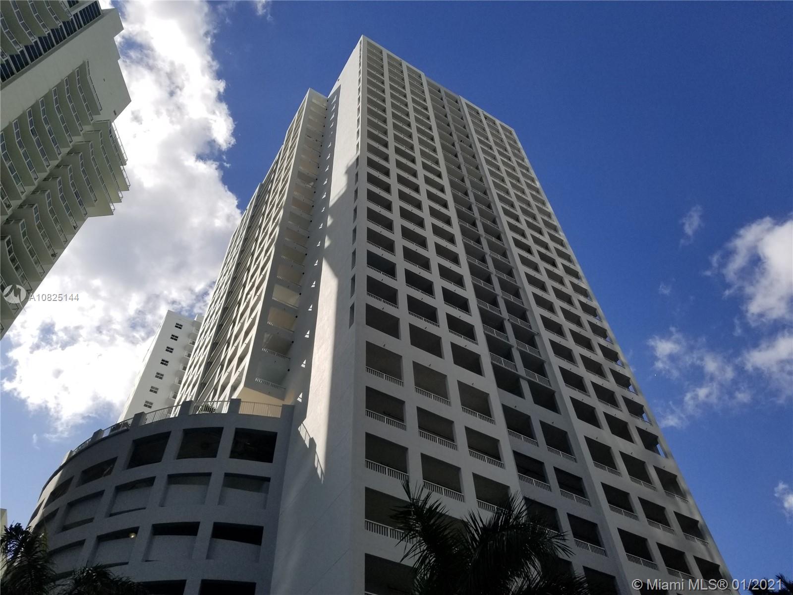 Sail on Brickell #25