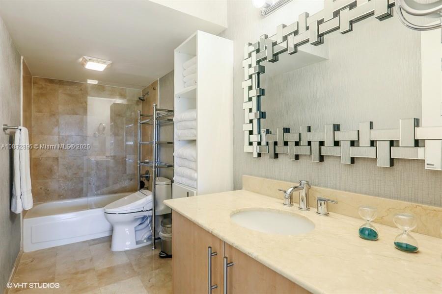 Photo 22 of Harbour House Apt 725 in Bal Harbour - MLS A10832896