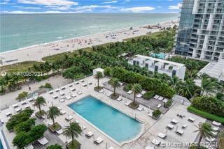 Photo 2 of Roney Palace Roney Apt 1206 in Miami Beach - MLS A10987921