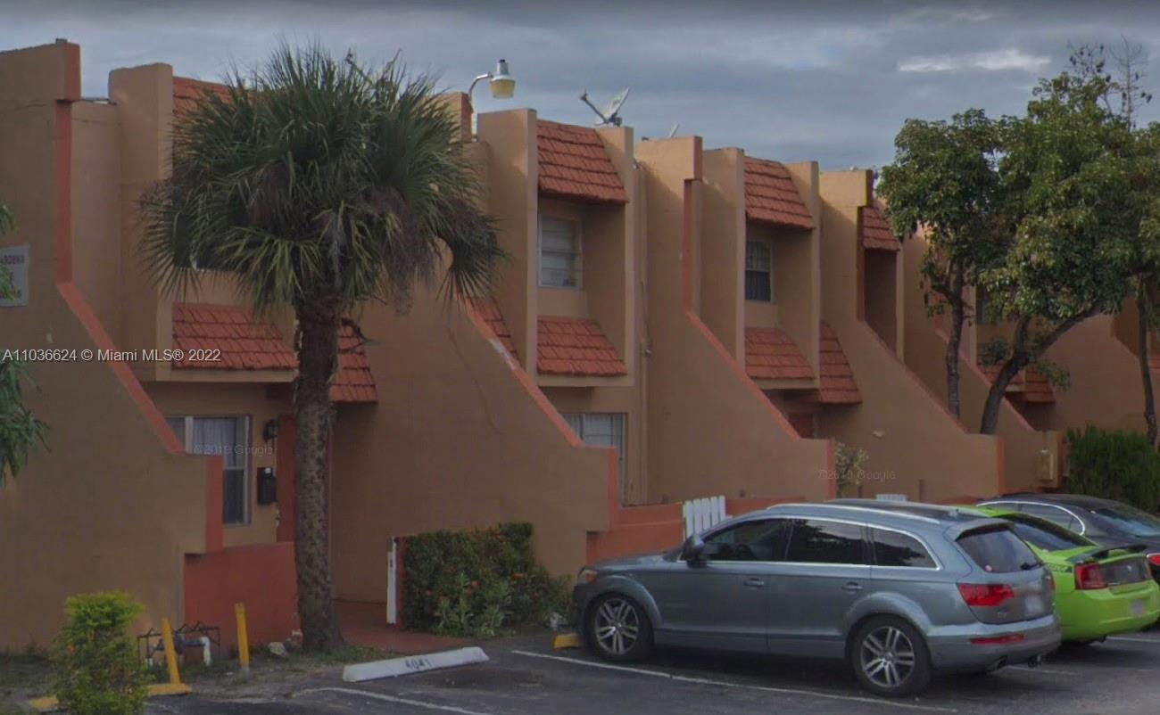 4049 NW 19th St 4049, Lauderhill, Florida 33313, 2 Bedrooms Bedrooms, ,2 BathroomsBathrooms,Residential,For Sale,4049 NW 19th St 4049,A11036624