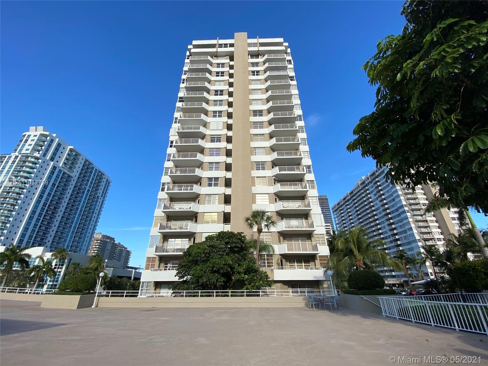 1965 S Ocean Dr #4D For Sale A11037759, FL