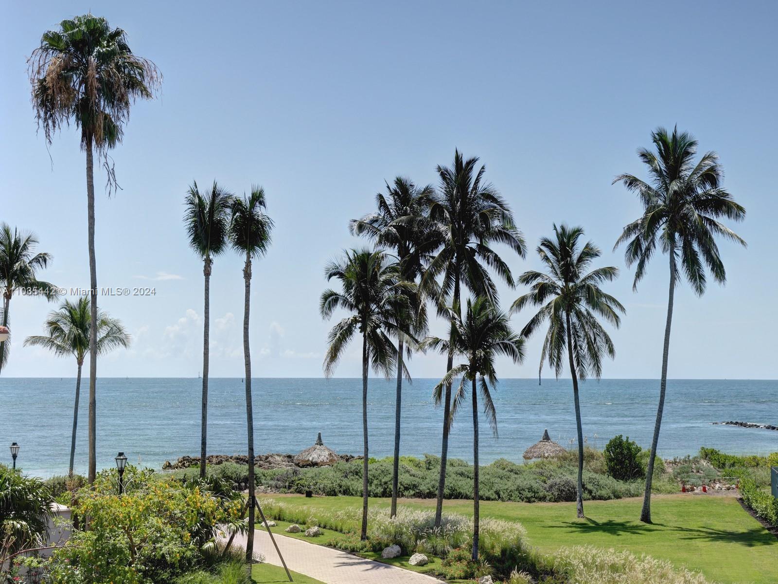 Photo 1 of Seaside Condo Apt 19223 in Miami Beach - MLS A11035442
