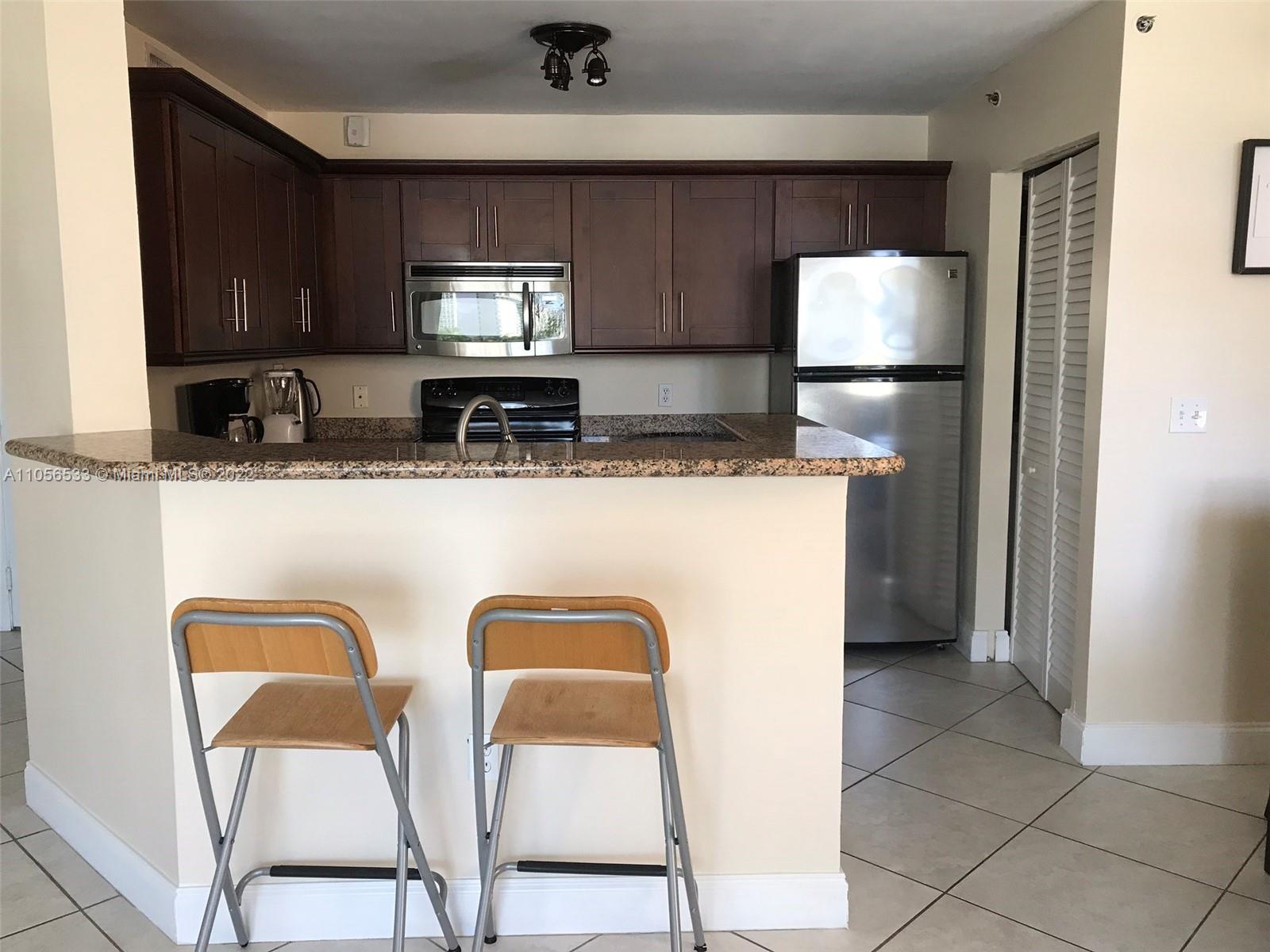 19877 E Country Club Dr 3504, Aventura, Florida 33180, 1 Bedroom Bedrooms, ,1 BathroomBathrooms,Residentiallease,For Rent,19877 E Country Club Dr 3504,A11056533