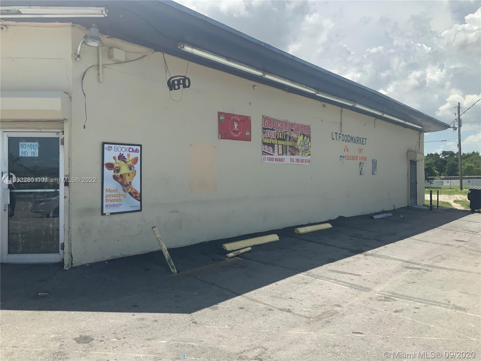 The property got a tenant. The lease expires on March 17, 2022.
 PROPERTY IS SOLD AS IS NOT SUBJECT TO APPRECIAL VALUE OR INSPECTIONS. ENVIRONMENTAL INSPECTION OR TESTS ARE WELCOME. 
Any questions call the listing agent.