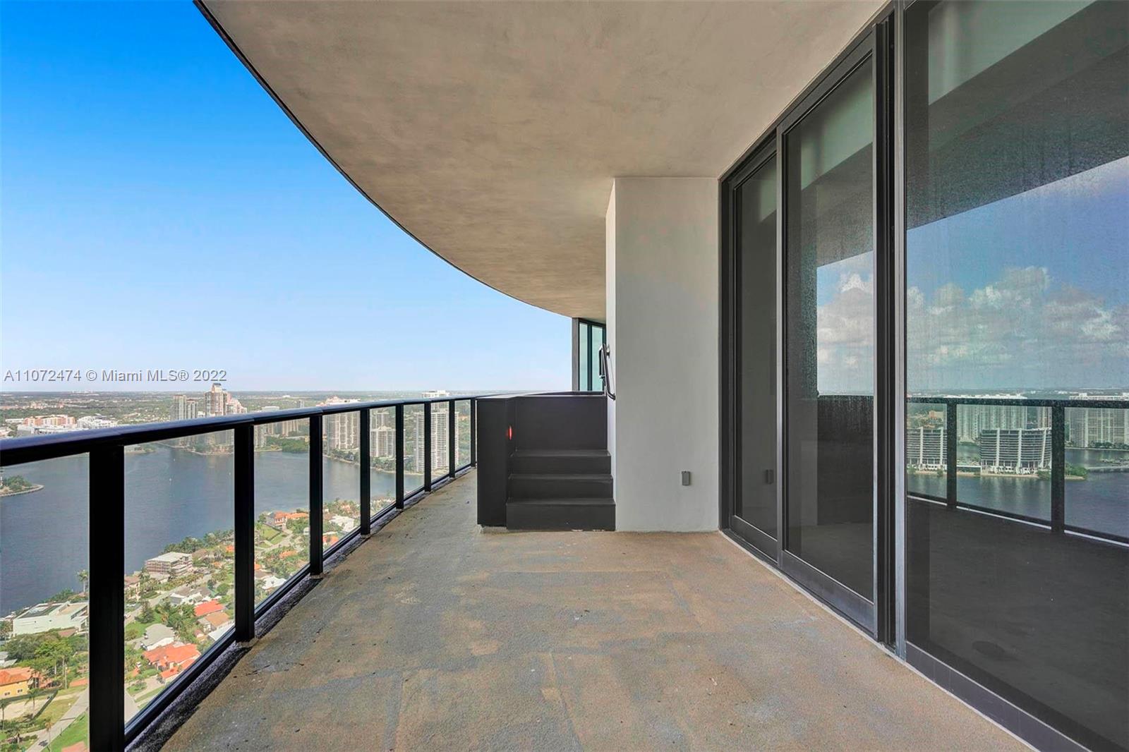 Porsche Design Tower Miami