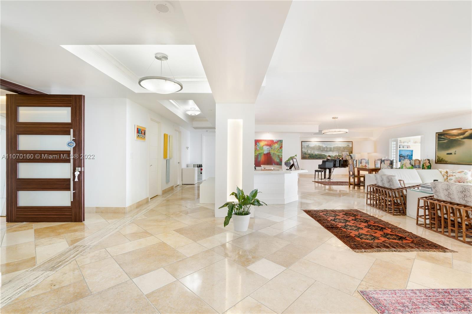 Grand Bay Club Residences