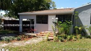 Photo 2 of 1859 Fletcher St in Hollywood - MLS A11081579