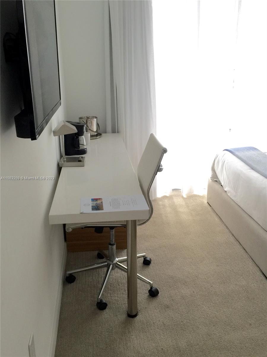2602 E Hallandale Beach Blvd 403A, Hallandale Beach, Florida 33009, 1 Bedroom Bedrooms, ,1 BathroomBathrooms,Residentiallease,For Rent,2602 E Hallandale Beach Blvd 403A,A11083209
