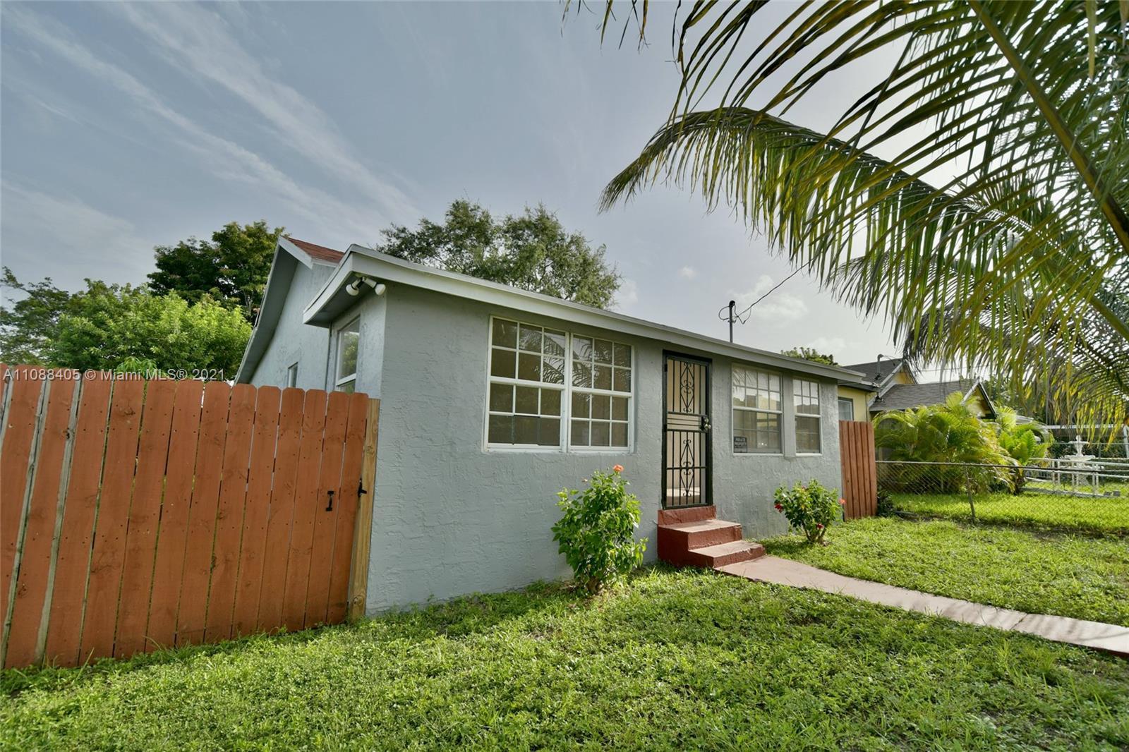 1725 NW 63rd St  For Sale A11088405, FL