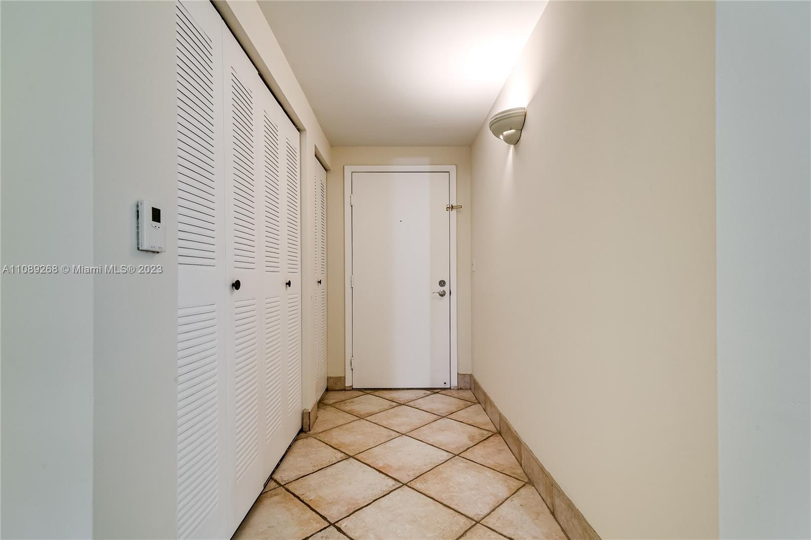 19701 E Country Club Dr 5107, Aventura, Florida 33180, 3 Bedrooms Bedrooms, ,2 BathroomsBathrooms,Residentiallease,For Rent,19701 E Country Club Dr 5107,A11089268