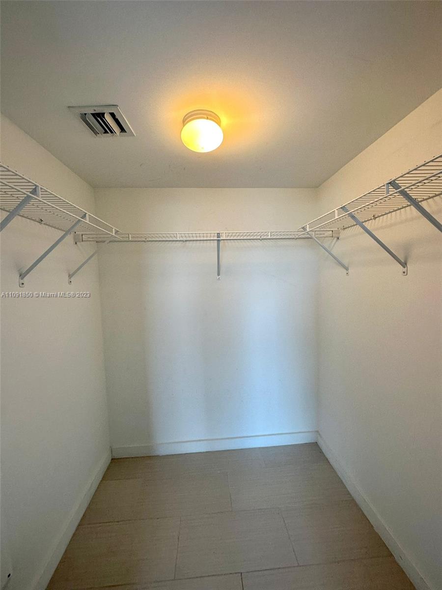 4250 Biscayne Blvd 1505, Miami, Florida 33137, 2 Bedrooms Bedrooms, ,2 BathroomsBathrooms,Residential,For Sale,4250 Biscayne Blvd 1505,A11091850