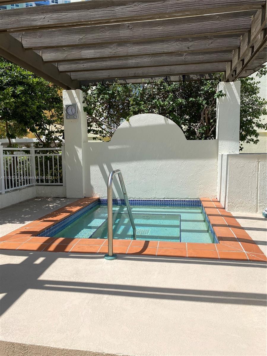 Photo 24 of The Courts At South Beach Apt 326 in Miami Beach - MLS A11097263