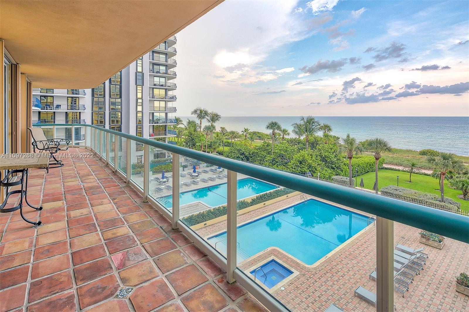 Photo 2 of Champlain Towers East Con Apt 4C in Surfside - MLS A11097268