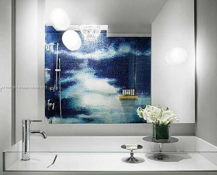 1100 West Ave 1120, Miami Beach, Florida 33139, 1 Bedroom Bedrooms, ,1 BathroomBathrooms,Residential,For Sale,1100 West Ave 1120,A11097287