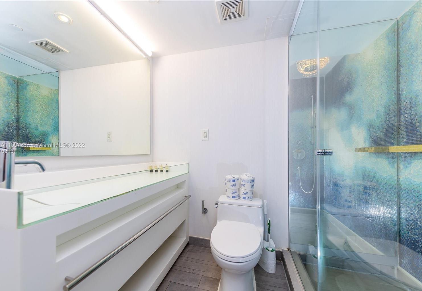 1100 West Ave 1120, Miami Beach, Florida 33139, 1 Bedroom Bedrooms, ,1 BathroomBathrooms,Residential,For Sale,1100 West Ave 1120,A11097287