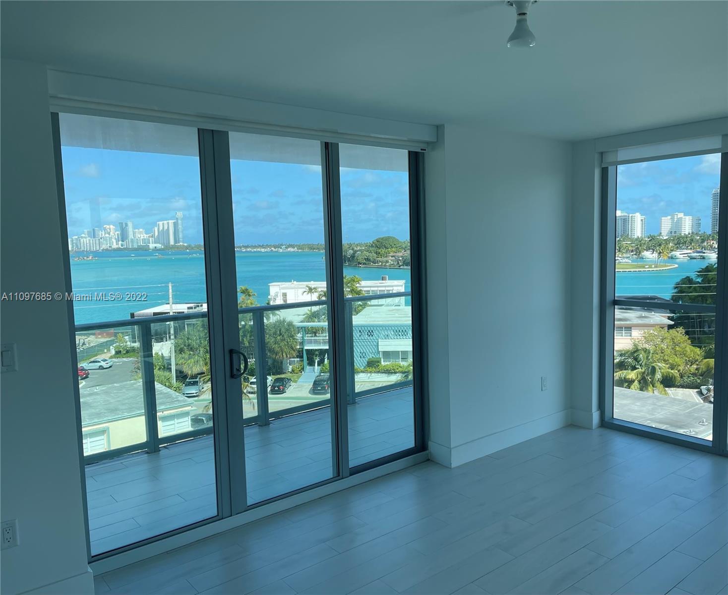 Photo 1 of The Palms Condo Apt 703 in Bay Harbor Islands - MLS A11097685