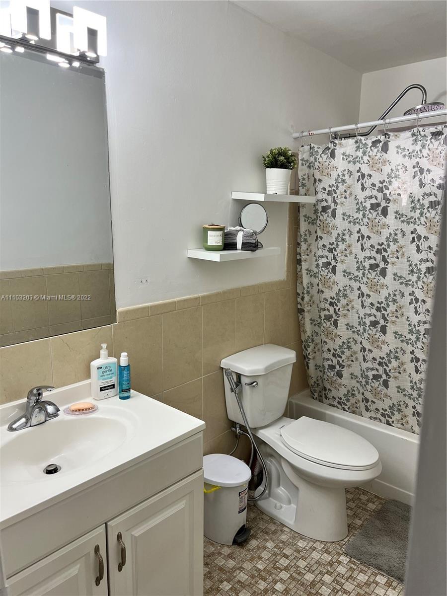 15287 SW 69th Ln, Miami, Florida 33193, 2 Bedrooms Bedrooms, ,1 BathroomBathrooms,Residential,For Sale,15287 SW 69th Ln,A11103203