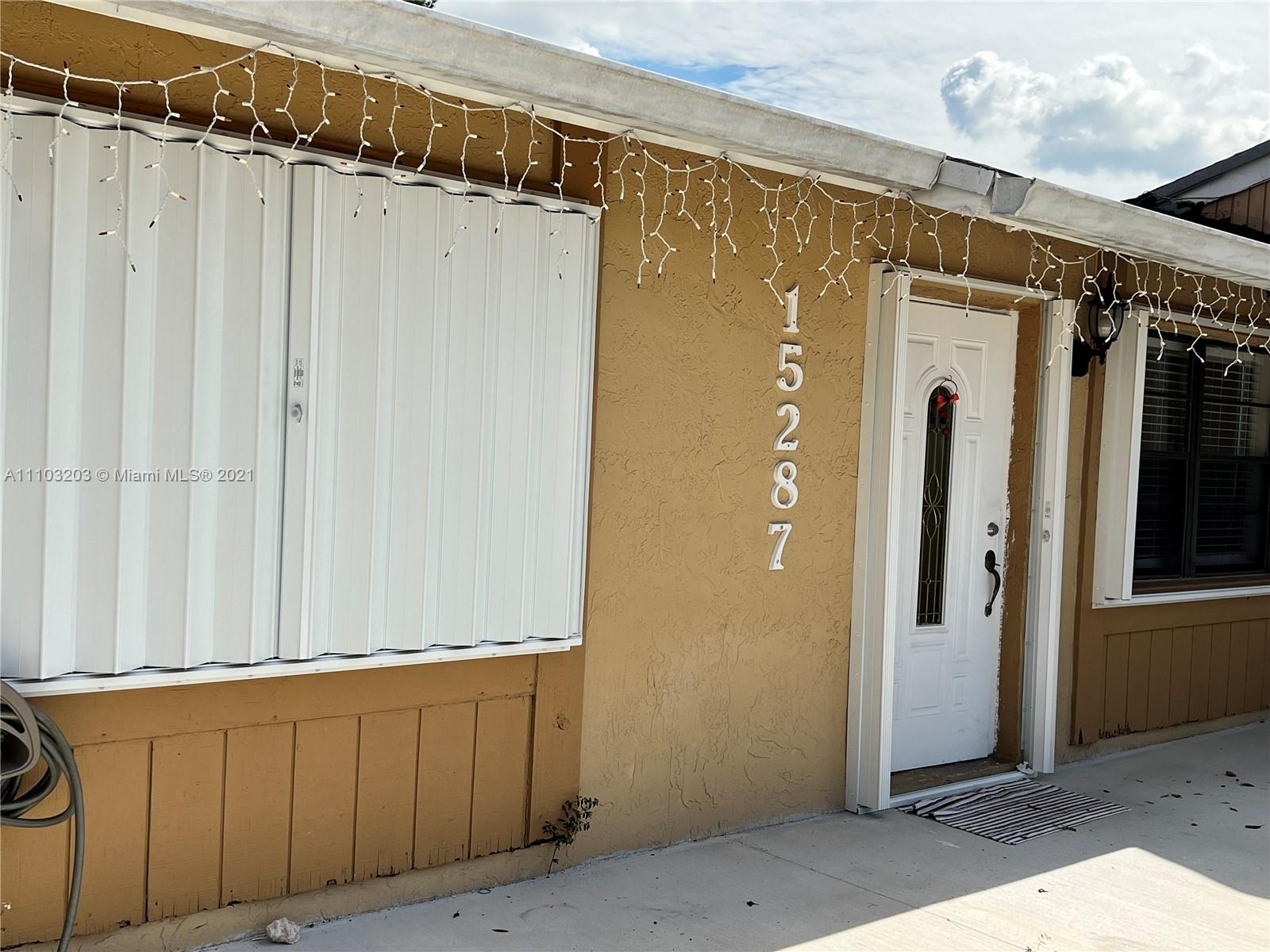 15287 SW 69th Ln, Miami, Florida 33193, 2 Bedrooms Bedrooms, ,1 BathroomBathrooms,Residential,For Sale,15287 SW 69th Ln,A11103203