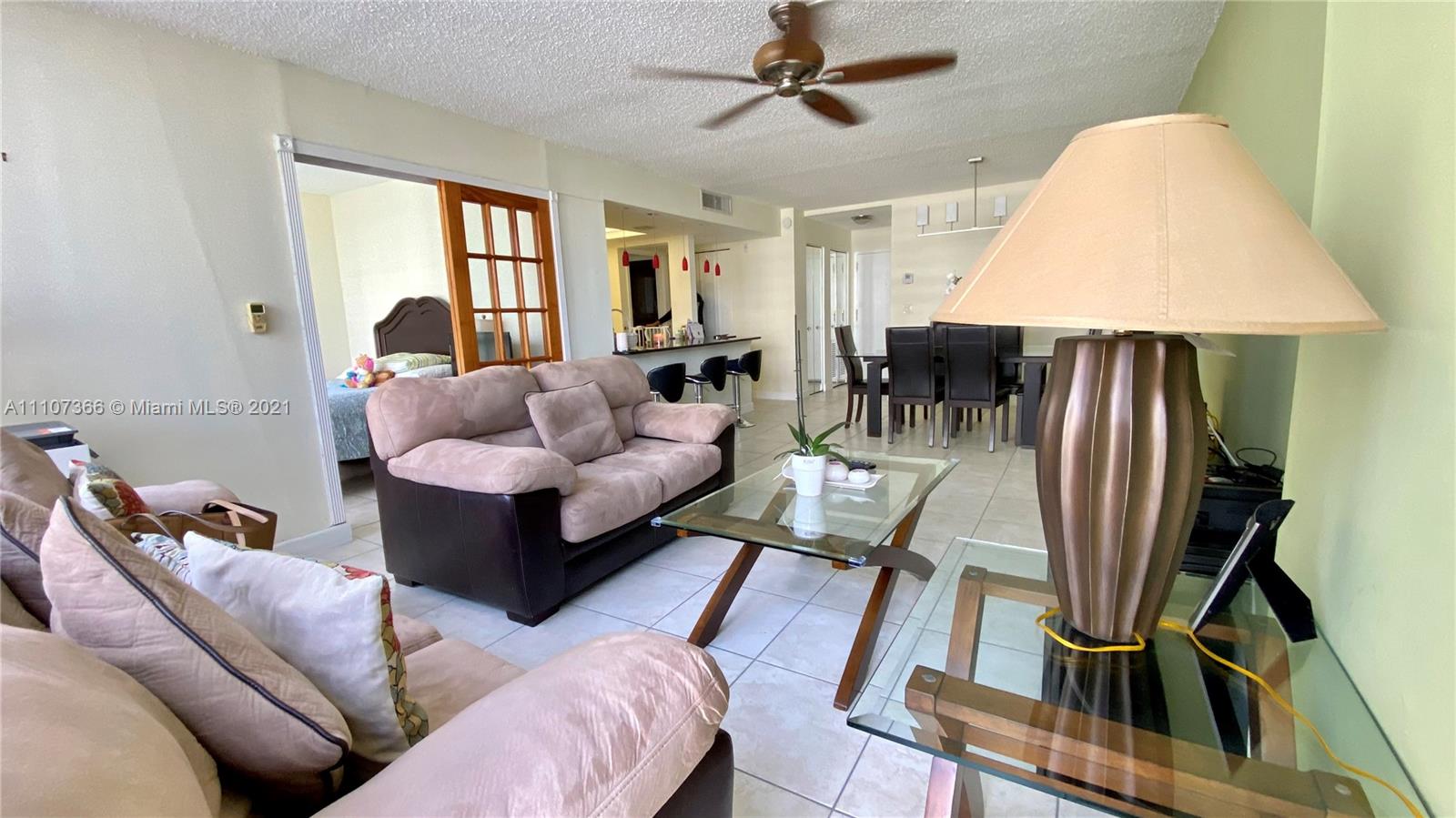 2049 S Ocean Dr 606, Hallandale Beach, Florida 33009, 2 Bedrooms Bedrooms, ,2 BathroomsBathrooms,Residential,For Sale,2049 S Ocean Dr 606,A11107366