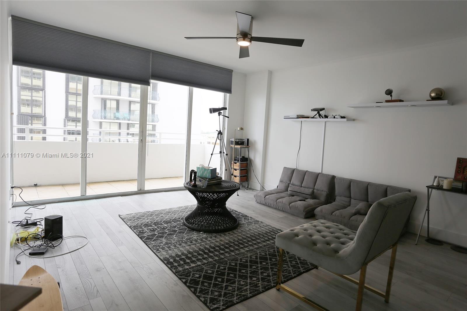 8911 Collins Ave 703, Surfside, Florida 33154, 1 Bedroom Bedrooms, ,1 BathroomBathrooms,Residential Lease,For Rent,8911 Collins Ave 703,A11111079