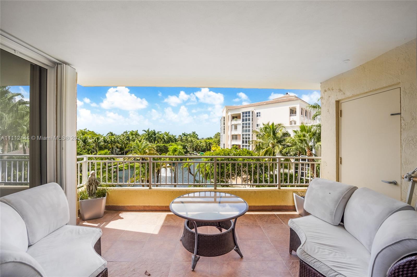 Photo 1 of Ocean Club Lake Tower Apt 310 in Key Biscayne - MLS A11112144