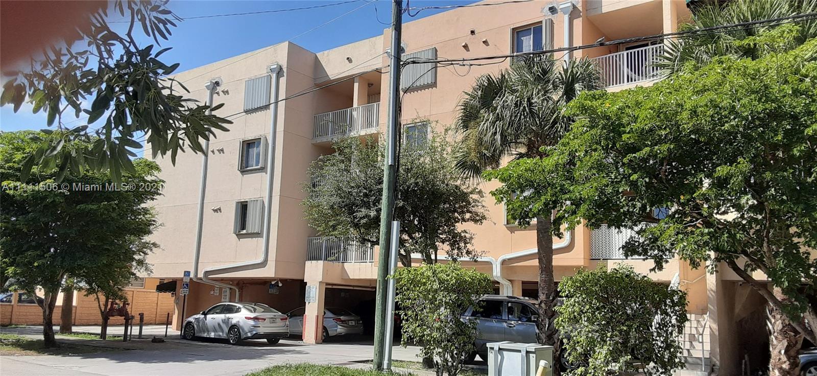 814 NW 36th Ave 302, Miami, FL 33125