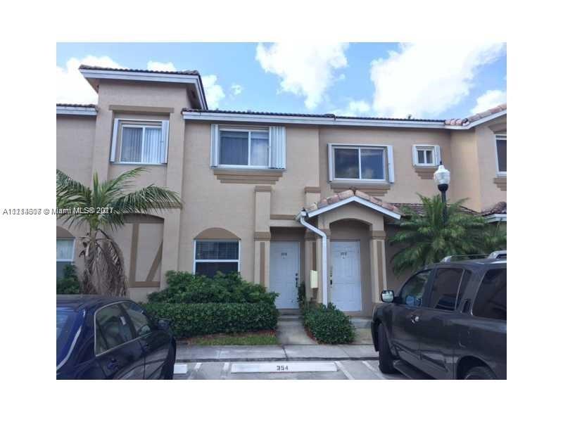 SPACIOUS 3 BR/ 2.5 BA TOWN HOME IN GATED COMMUNITY OF TOWN GATE @ KEYS GATE.  OFFERS LIVING/ DINING AREA AND SEPARATE FAMILY ROOM,  LARGE MASTER BEDROOM, FULL SIZE WASHER/ DRYER & FENCED IN BACK YARD. FLOORS ARE CARPETED. NO PETS. RENT INCLUDES; ATT UVERSE BASIC CABLE & INTERNET, ALARM MONITERING, SECURITY, COMMUNITY POOL