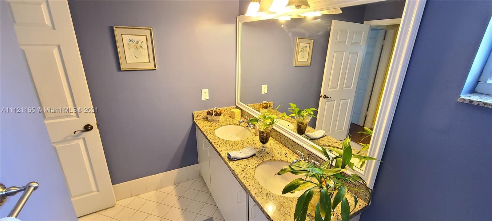 7966 NW 188th Ter, Hialeah, Florida 33015, 5 Bedrooms Bedrooms, ,2 BathroomsBathrooms,Residential,For Sale,7966 NW 188th Ter,A11121165