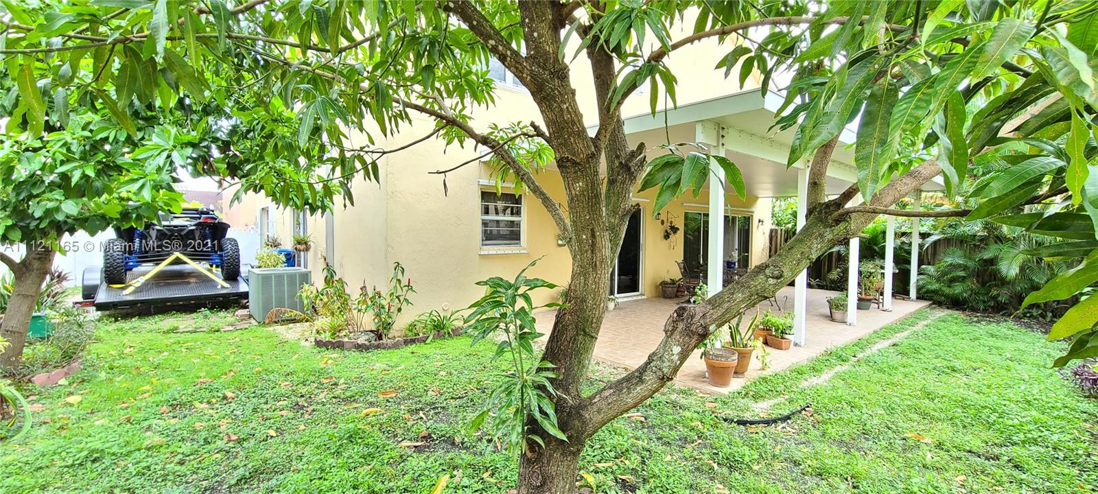 7966 NW 188th Ter, Hialeah, Florida 33015, 5 Bedrooms Bedrooms, ,2 BathroomsBathrooms,Residential,For Sale,7966 NW 188th Ter,A11121165