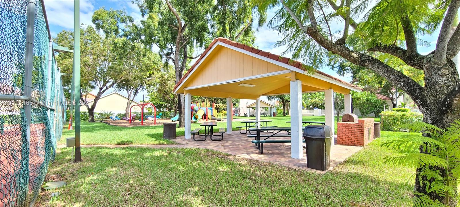 7966 NW 188th Ter, Hialeah, Florida 33015, 5 Bedrooms Bedrooms, ,2 BathroomsBathrooms,Residential,For Sale,7966 NW 188th Ter,A11121165