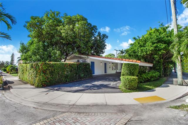 Photo 1 of 1570 Treasure Dr in North Bay Village - MLS A11121104
