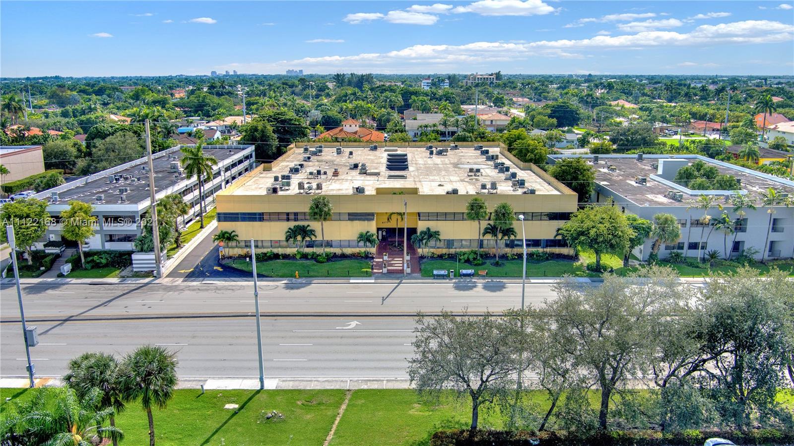 8370 W Flagler St 226, Miami, FL 33144