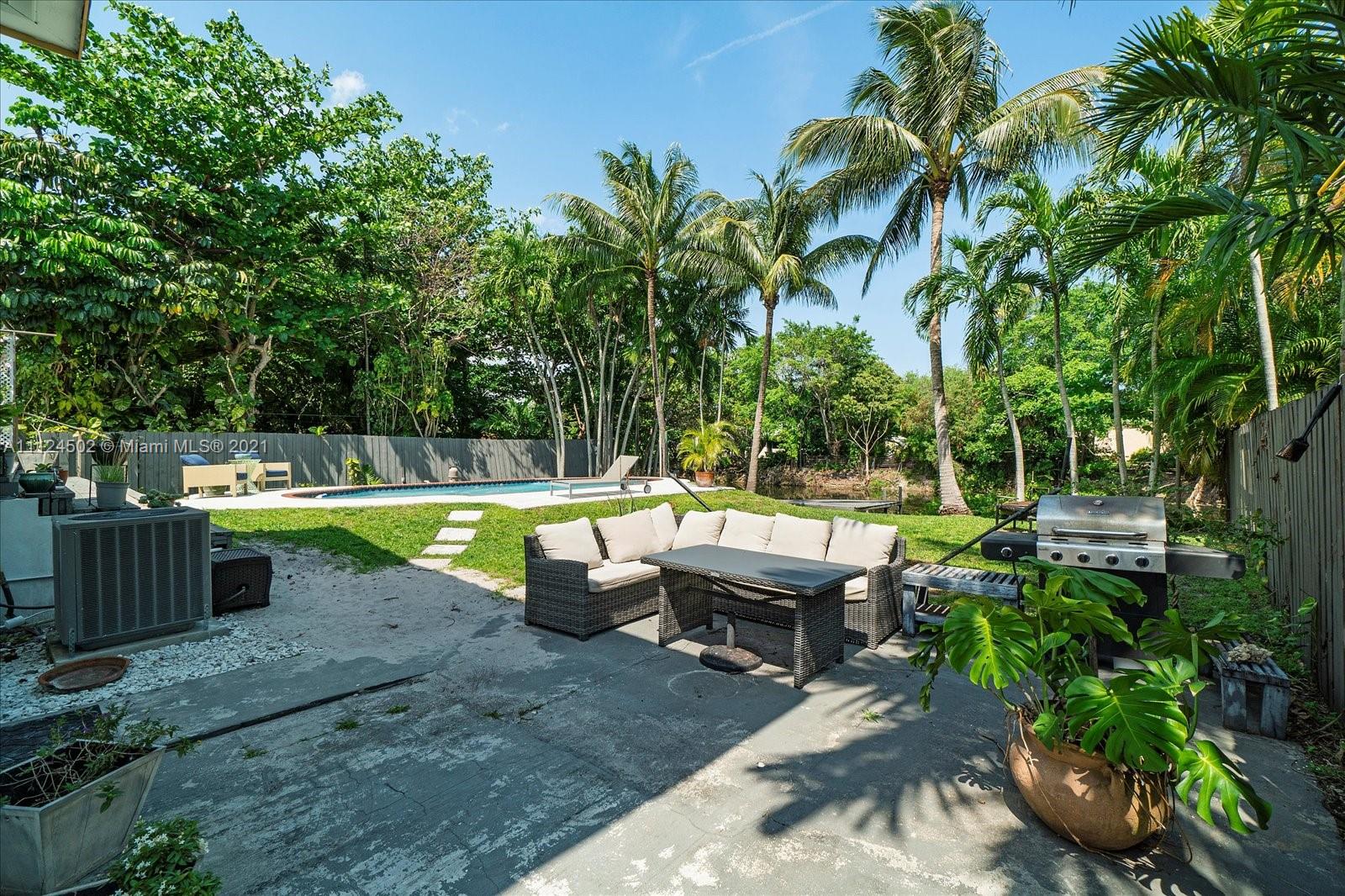 Photo 26 of 11975 Biscayne Canal Rd in Miami - MLS A11124502