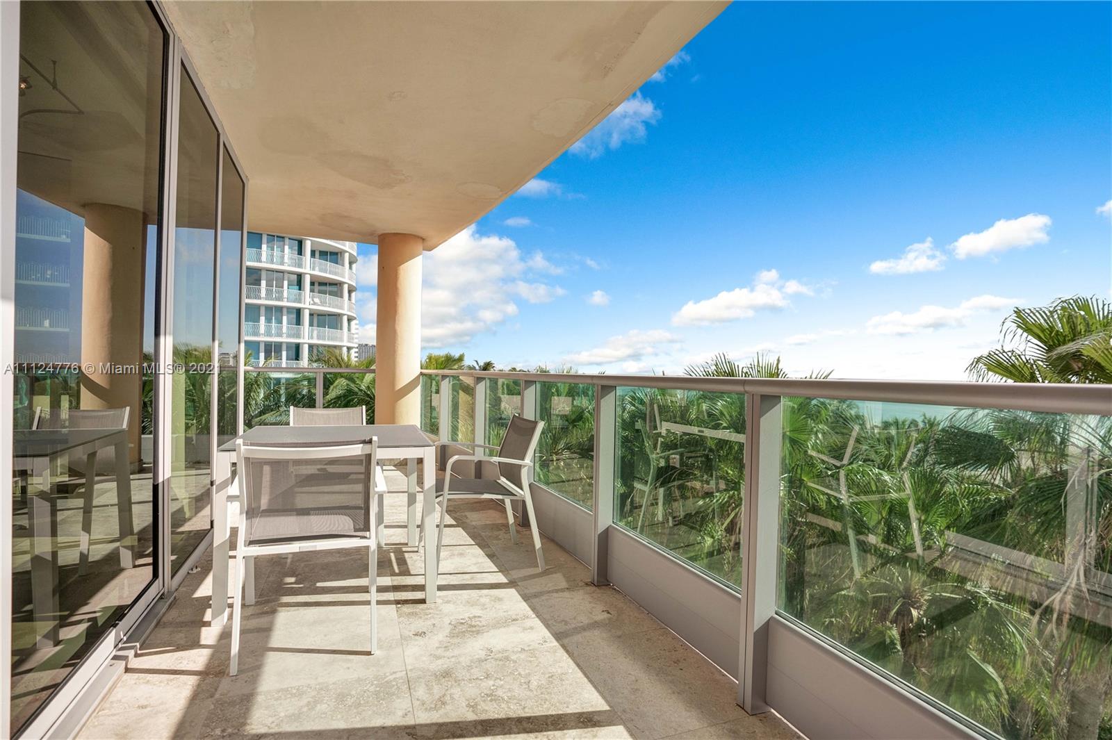 Photo 2 of Il Villaggio Villaggio Apt 609 in Miami Beach - MLS A11124776