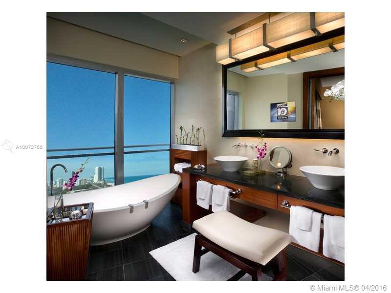 Bal Harbour, FL 33154,10295 COLLINS AV #516&517