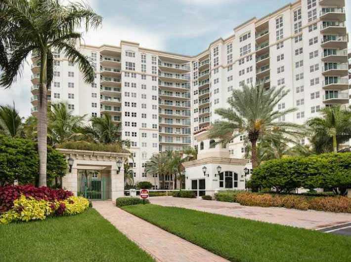 20000 E COUNTRY CLUB DR #801, Aventura, FL 33180