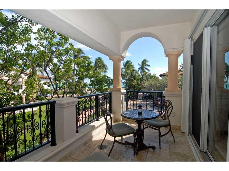 Fisher Island, FL 33109,15521 FISHER ISLAND DR #15521