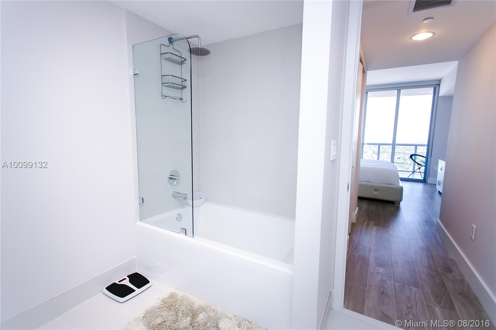 2602 E Hallandale Beach Blvd T2509, Hallandale Beach, Florida 33009, 2 Bedrooms Bedrooms, ,2 BathroomsBathrooms,Residentiallease,For Rent,2602 E Hallandale Beach Blvd T2509,A10099132
