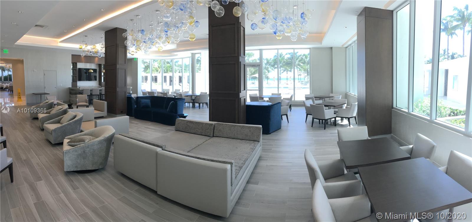 Bal Harbour, FL 33154,10155 COLLINS AV #809