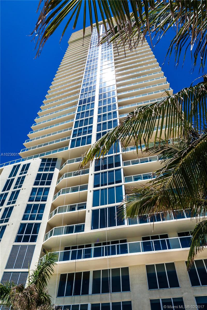 LA PERLA, Sunny Isles Beach TOP Condos for Sale in La Perla Sunny