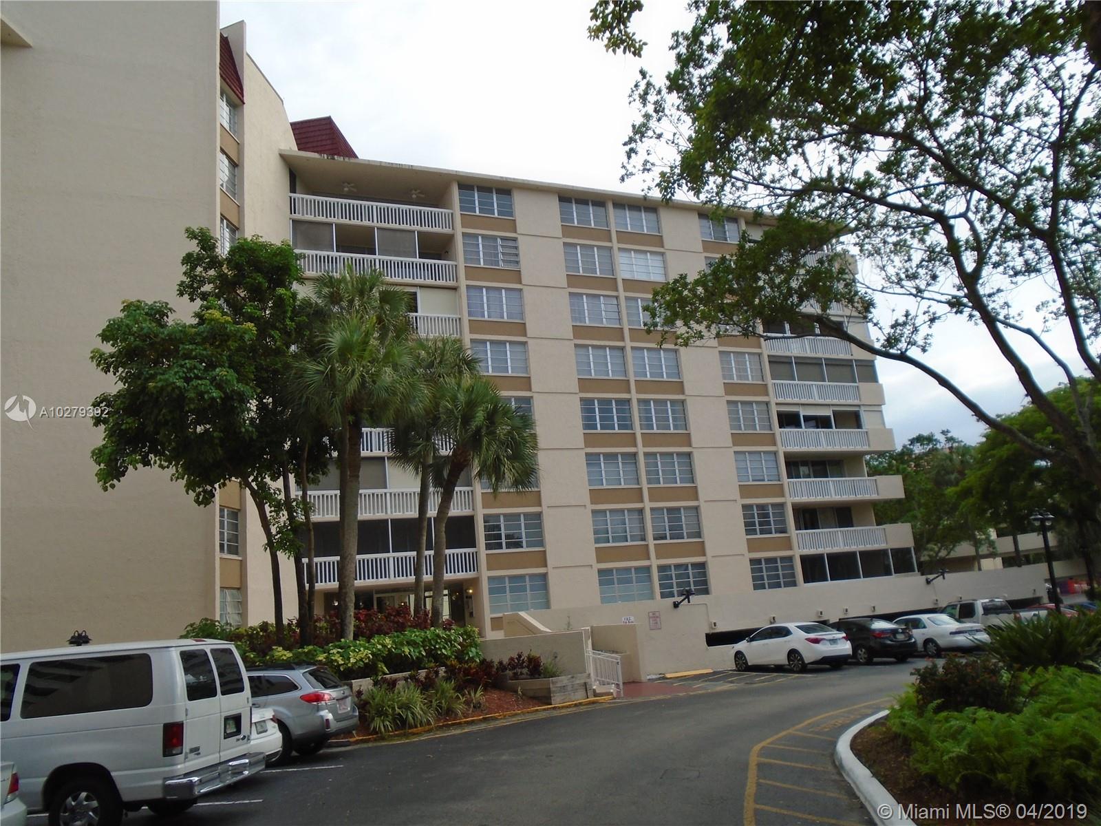 Lauderhill, FL 33319,6921 N Environ Blvd #4P