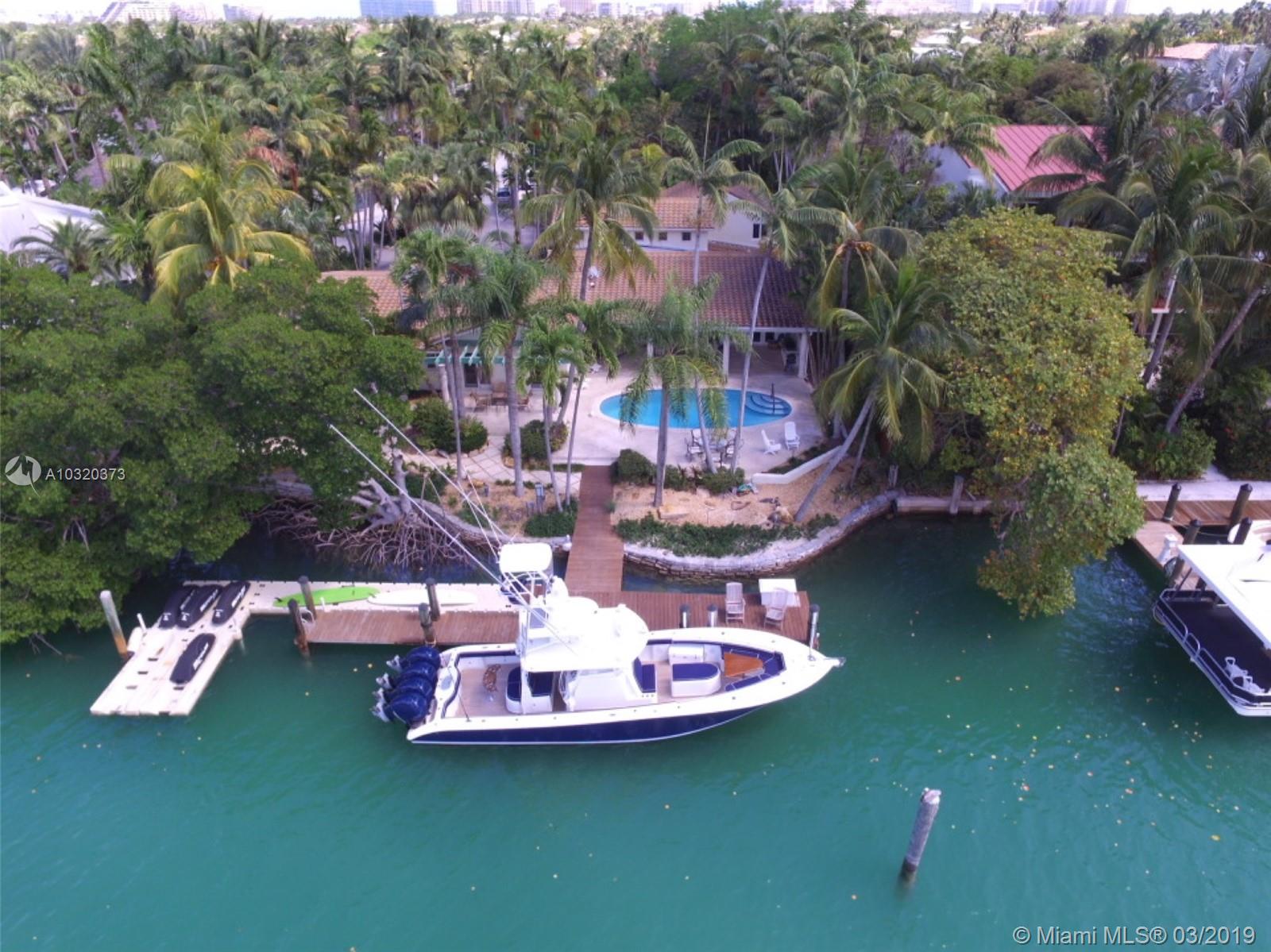 Key Biscayne, FL 33149,640 Sunset Cir