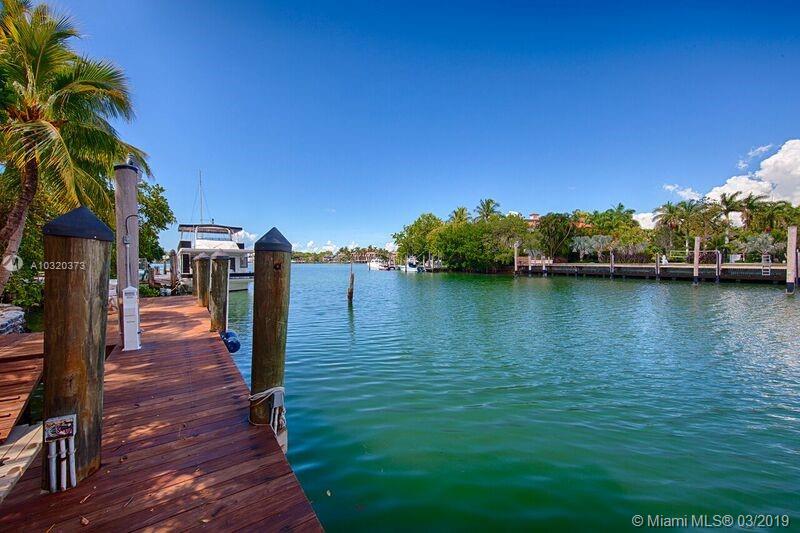 Key Biscayne, FL 33149,640 Sunset Cir