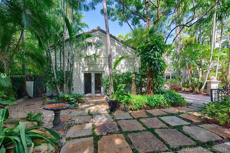 Key Biscayne, FL 33149,640 Sunset Cir