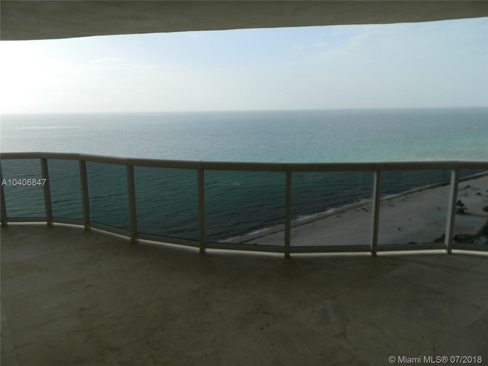 Sunny Isles Beach, FL 33160,17555 Collins Ave #2006