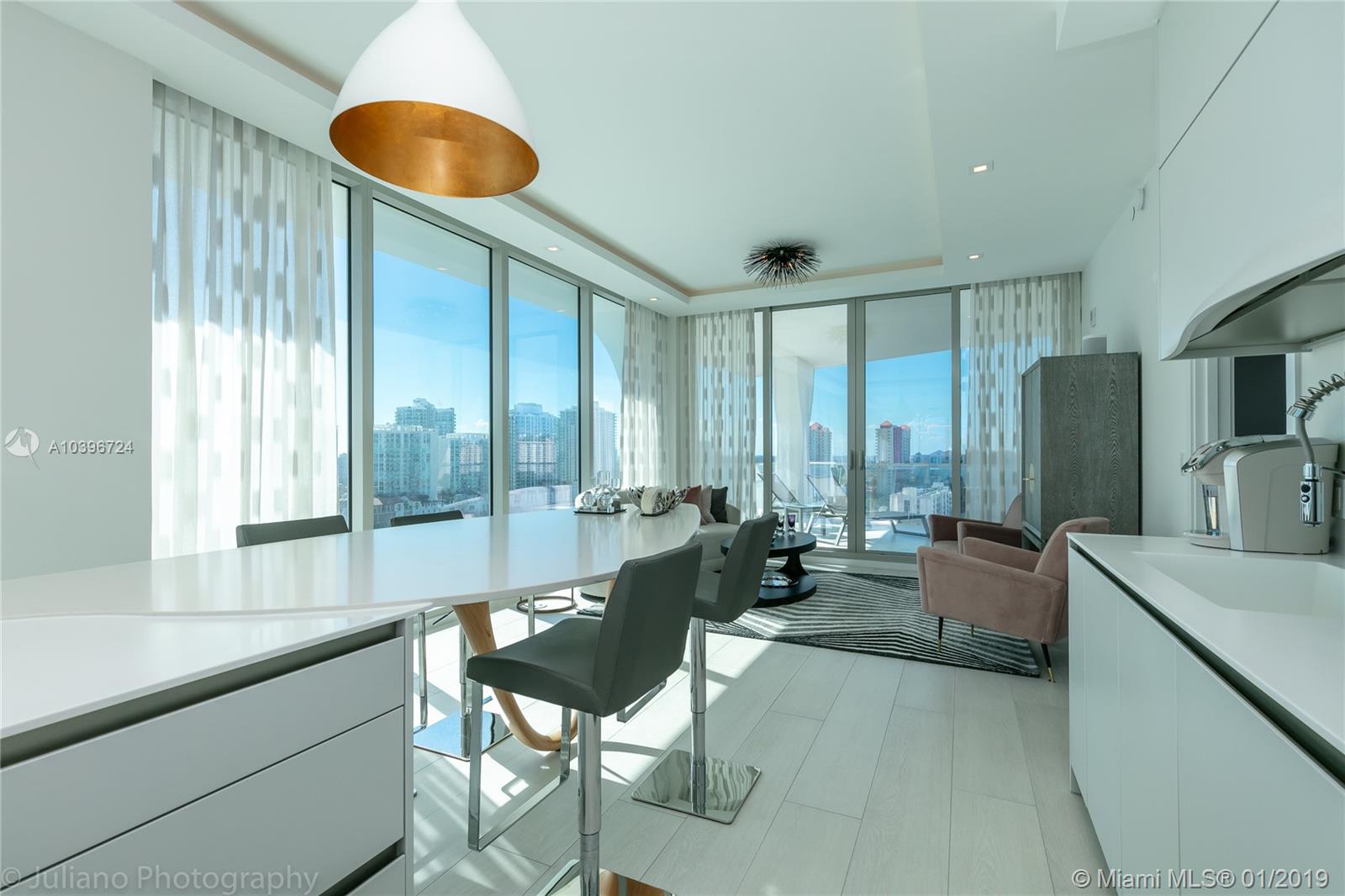 Sunny Isles Beach, FL 33160,16901 Collins Avenue #1501