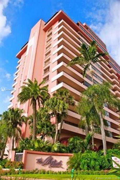 5225 Collins Ave #808, Miami Beach, FL 33140