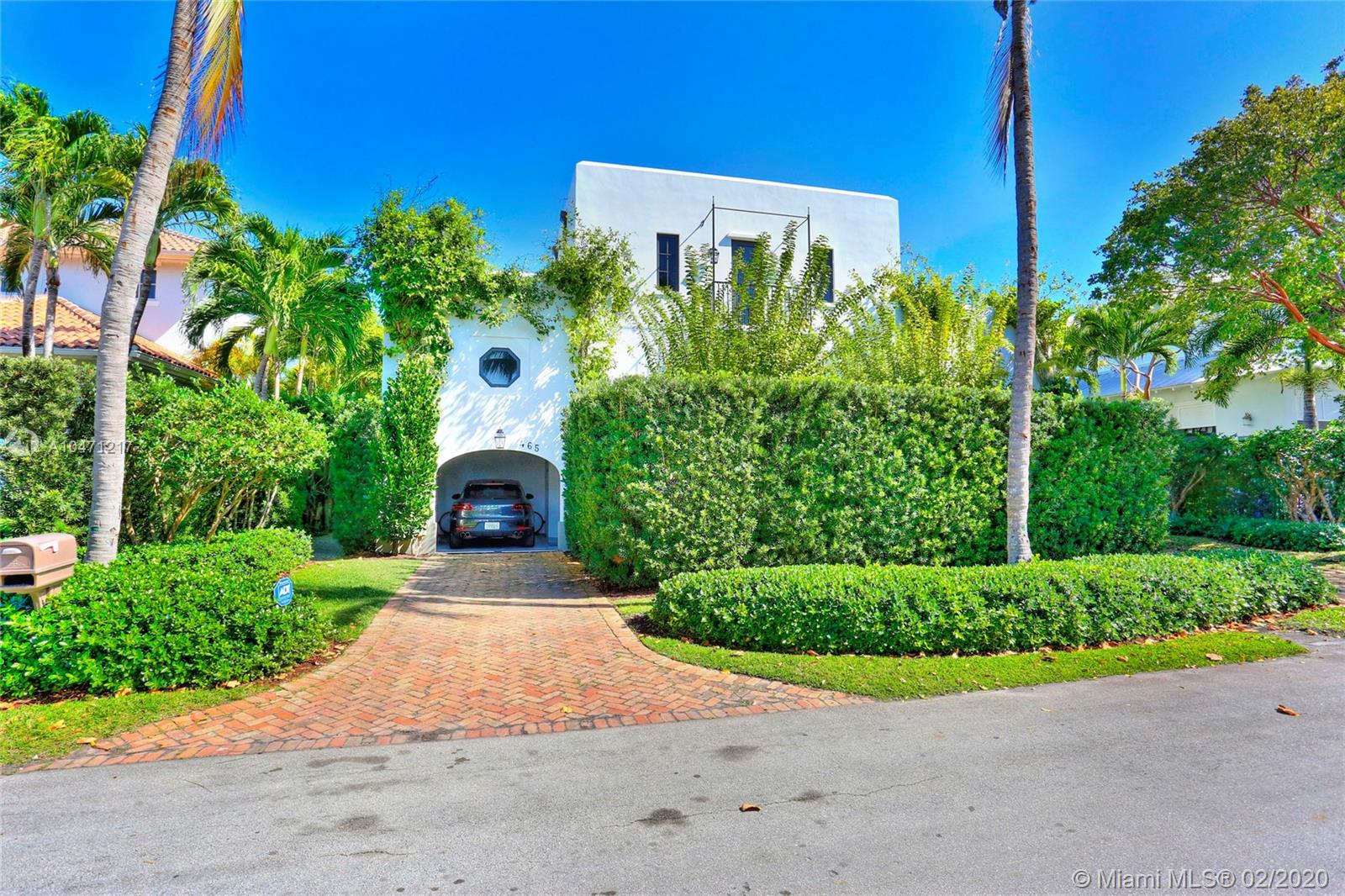 Key Biscayne, FL 33149,465 HAMPTON LN